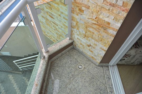 Sacada de casa à venda com 3 quartos, 224m² em Parque das Nações, Santo André