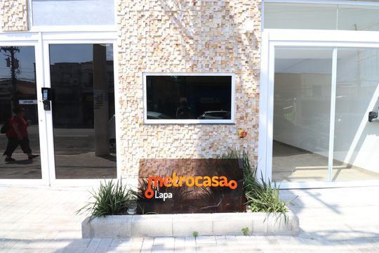 Fachada  de apartamento para alugar com 2 quartos, 34m² em Água Branca, São Paulo