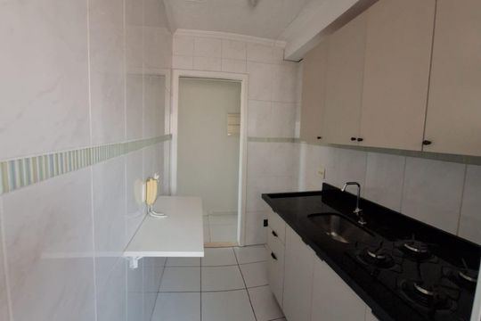 Cozinha de apartamento à venda com 2 quartos, 42m² em Vila Talarico, São Paulo