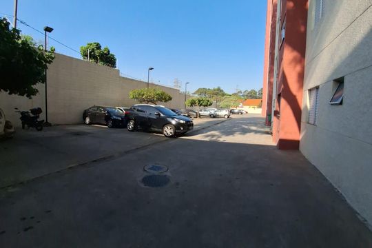 Garagem de apartamento à venda com 2 quartos, 42m² em Vila Talarico, São Paulo