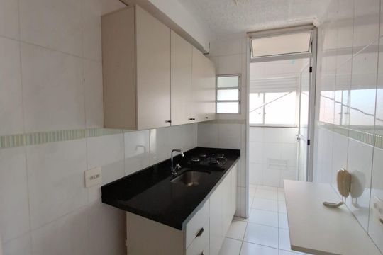 Cozinha de apartamento à venda com 2 quartos, 42m² em Vila Talarico, São Paulo