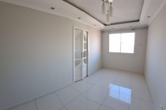 Sala de apartamento à venda com 2 quartos, 42m² em Vila Talarico, São Paulo