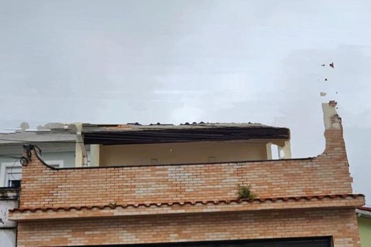 Fachada de casa para alugar com 3 quartos, 260m² em Centro, Diadema