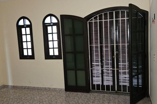 Quarto de casa para alugar com 3 quartos, 260m² em Centro, Diadema