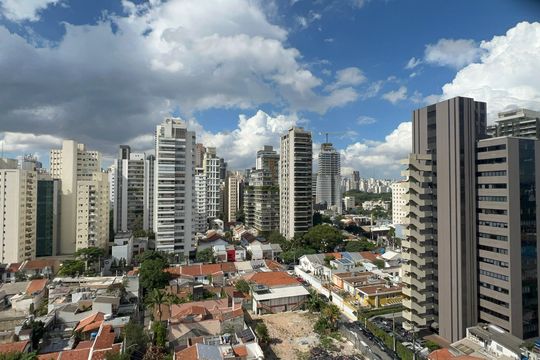 Vista da Varanda de apartamento para alugar com 1 quarto, 45m² em Pinheiros, São Paulo