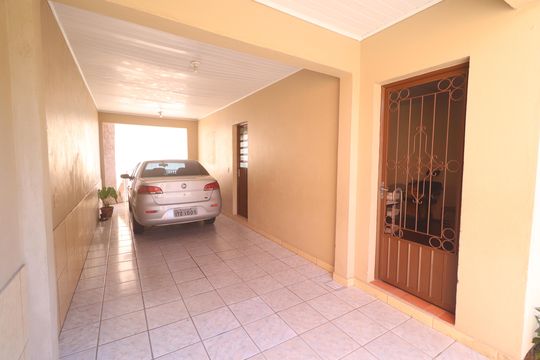 Garagem de casa à venda com 6 quartos, 257m² em Pátria Nova, Novo Hamburgo