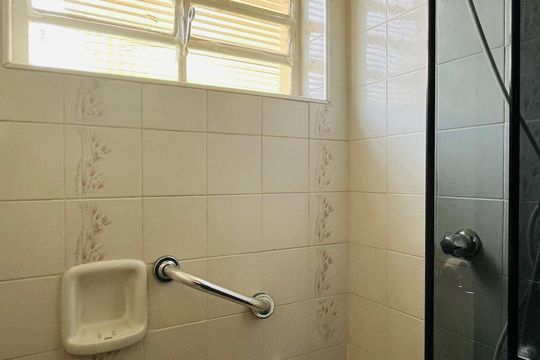Casa à venda com 4 quartos, 303m² em Nova Campinas, Campinas