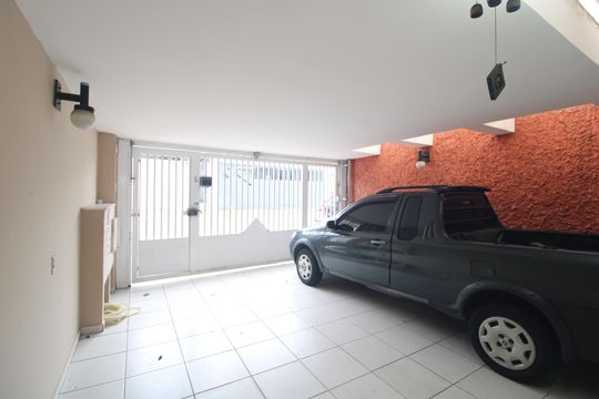 Garagem de casa à venda com 2 quartos, 115m² em Vila Constancia, São Paulo