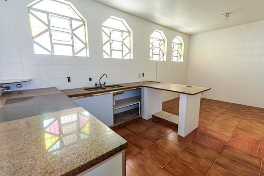 Cozinha de casa à venda com 5 quartos, 720m² em Santa Lúcia, Belo Horizonte
