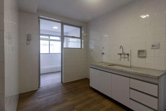 Cozinha de apartamento à venda com 3 quartos, 100m² em Vila Olímpia, São Paulo