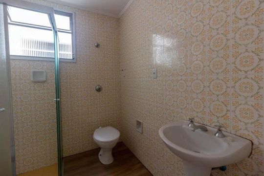 Banheiro de apartamento à venda com 3 quartos, 100m² em Vila Olímpia, São Paulo