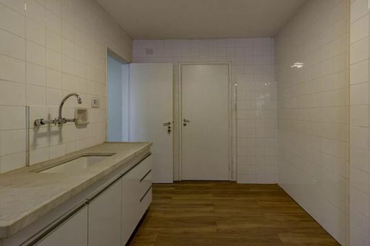 Cozinha de apartamento à venda com 3 quartos, 100m² em Vila Olímpia, São Paulo