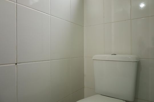 Banheiro de apartamento para alugar com 2 quartos, 48m² em Cidade Líder, São Paulo