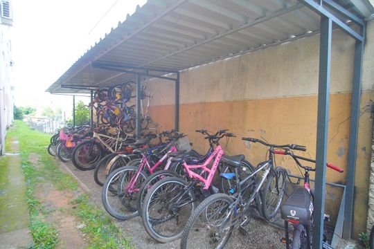 Bicicletario de apartamento para alugar com 2 quartos, 45m² em Duque de Caxias, São Leopoldo