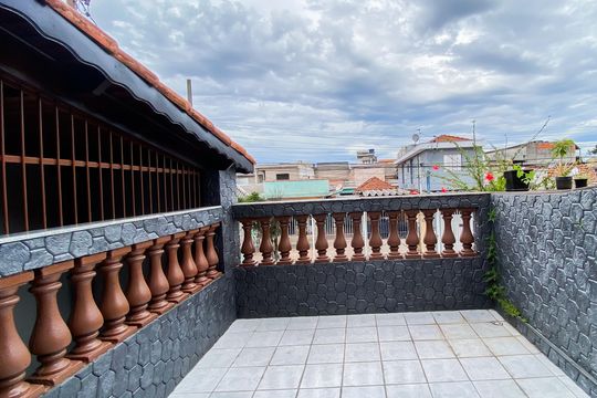 Varanda  de casa à venda com 3 quartos, 145m² em Vila Sao Francisco, São Paulo