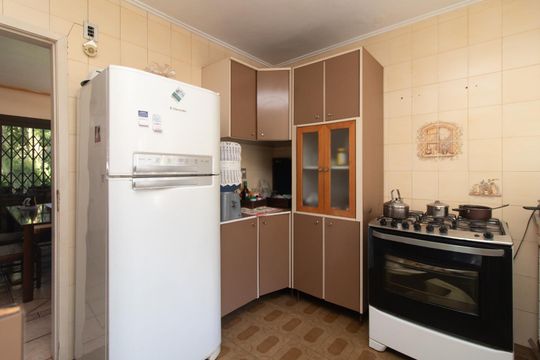 Cozinha de casa para alugar com 4 quartos, 320m² em Vila Assunção, Porto Alegre
