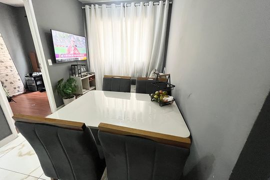 Cozinha de apartamento para alugar com 2 quartos, 41m² em Vila Diva, São Paulo
