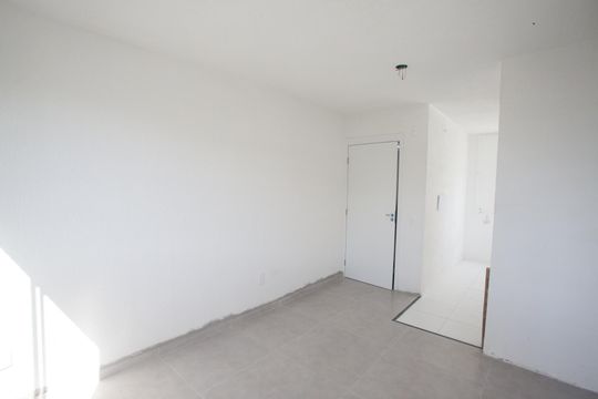 Sala de apartamento para alugar com 2 quartos, 41m² em Taquara, Rio de Janeiro