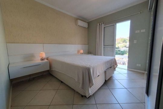 Casa à venda com 3 quartos, 206m² em Vila Morse, São Paulo