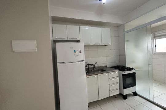 Cozinha de apartamento para alugar com 2 quartos, 51m² em Centro, Barueri