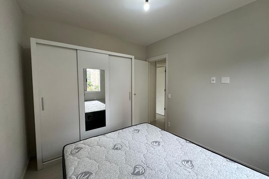 Quarto 2 de apartamento para alugar com 2 quartos, 51m² em Centro, Barueri