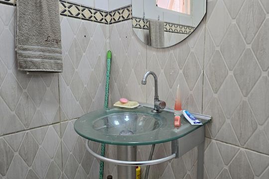 Casa 01 Banheiro da Suíte  de casa à venda com 5 quartos, 172m² em Vila Endres, Guarulhos