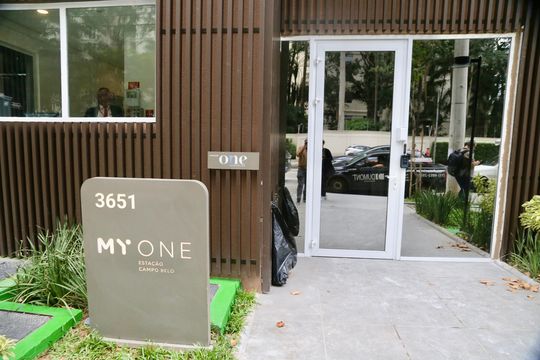 Fachada de apartamento para alugar com 1 quarto, 31m² em Brooklin, São Paulo