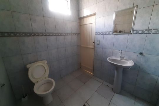 Banheiro de casa à venda com 6 quartos, 220m² em Americanópolis, São Paulo