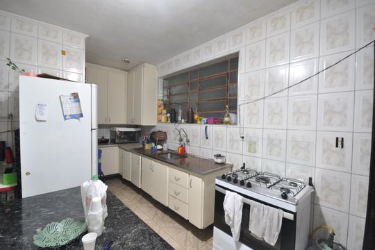 Cozinha de casa à venda com 3 quartos, 212m² em Vila Ede, São Paulo