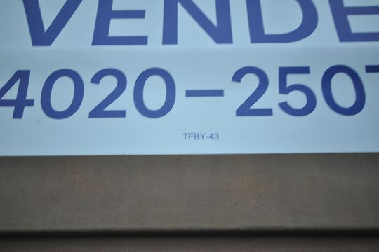 Placa de casa à venda com 3 quartos, 212m² em Vila Ede, São Paulo
