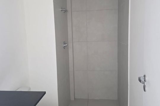 Banheiro de apartamento para alugar com 1 quarto, 46m² em Perdizes, São Paulo