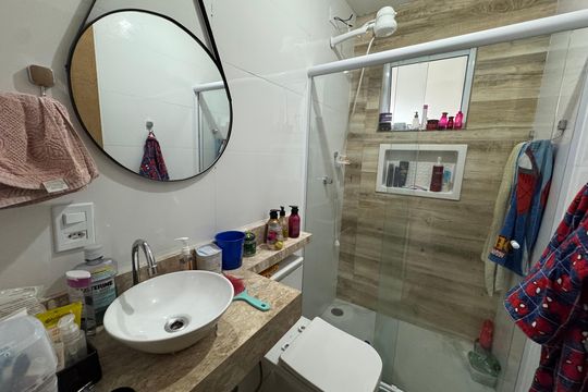 Banheiro 1 - Superior de casa à venda com 3 quartos, 129m² em Santo Antônio, Osasco