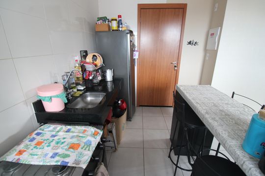 Cozinha de apartamento à venda com 2 quartos, 40m² em Taquara, Rio de Janeiro