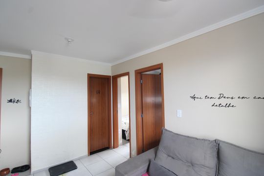 Sala de apartamento à venda com 2 quartos, 40m² em Taquara, Rio de Janeiro