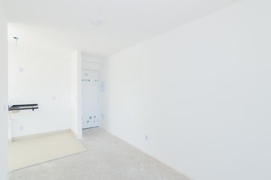 Sala de apartamento à venda com 2 quartos, 46m² em Jardim Aida, Guarulhos