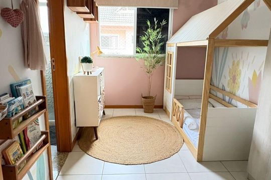 Quarto de casa de condomínio à venda com 3 quartos, 232m² em Freguesia (Jacarepaguá), Rio de Janeiro