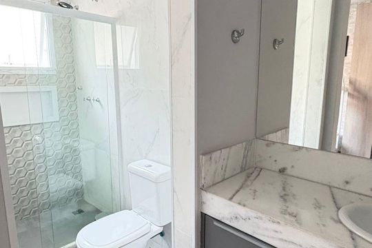 Banheiro de casa de condomínio à venda com 3 quartos, 232m² em Freguesia (Jacarepaguá), Rio de Janeiro