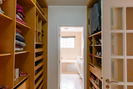 Closet da Suíte 3 de casa à venda com 5 quartos, 500m² em Planalto Paulista, São Paulo