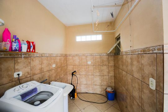 Área de Serviço de casa à venda com 3 quartos, 214m² em Jardim Rosa de Franca, Guarulhos