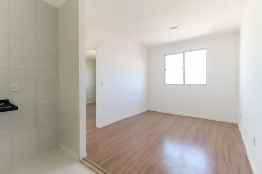 Sala de apartamento à venda com 2 quartos, 39m² em Núcleo Lageado, São Paulo