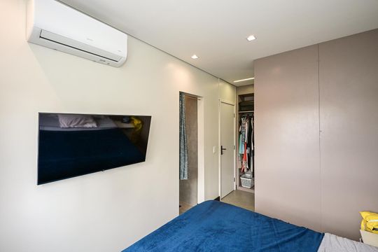 Suíte de apartamento para alugar com 1 quarto, 77m² em Vila Suzana, São Paulo