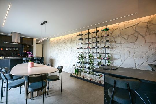 Apartamento para alugar com 1 quarto, 77m² em Vila Suzana, São Paulo