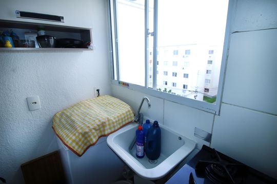 Área de Serviço de apartamento para alugar com 2 quartos, 45m² em Brás de Pina, Rio de Janeiro