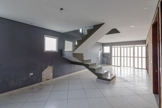 Sala de casa de condomínio para alugar com 4 quartos, 250m² em Planalto Paulista, São Paulo