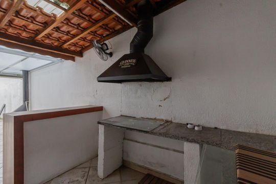 Churrasqueira de casa de condomínio para alugar com 4 quartos, 250m² em Planalto Paulista, São Paulo