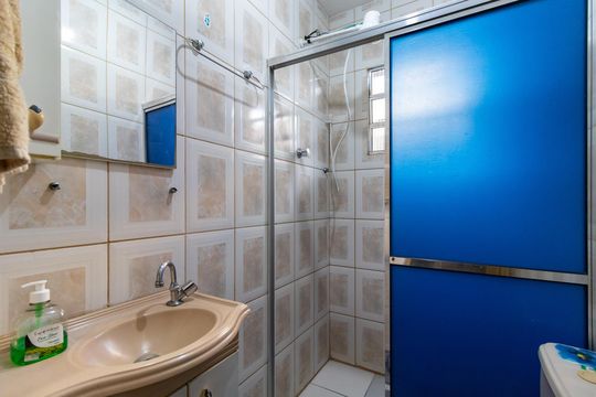 Casa à venda com 3 quartos, 105m² em Parque Arariba, São Paulo