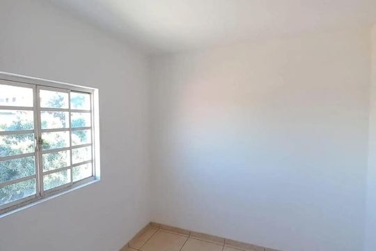 Sala de apartamento para alugar com 2 quartos, 53m² em Caieiras, Vespasiano