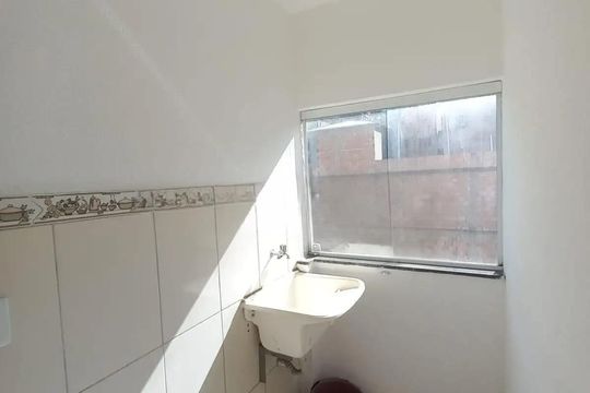 Lavanderia de apartamento para alugar com 2 quartos, 53m² em Caieiras, Vespasiano