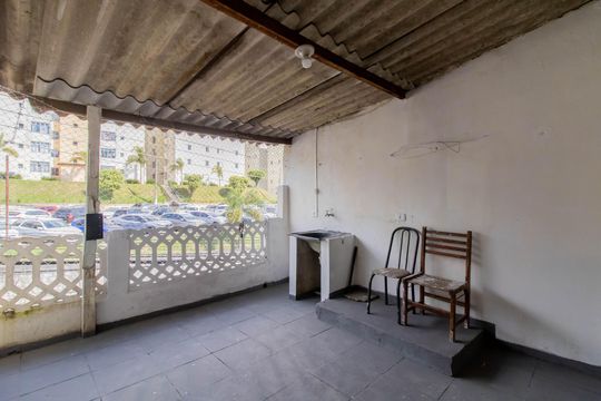 Varanda/Area de Serviço de casa para alugar com 3 quartos, 150m² em Vila Bremen, Guarulhos