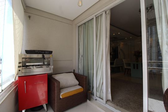 Varanda de apartamento para alugar com 4 quartos, 104m² em Planalto Paulista, São Paulo